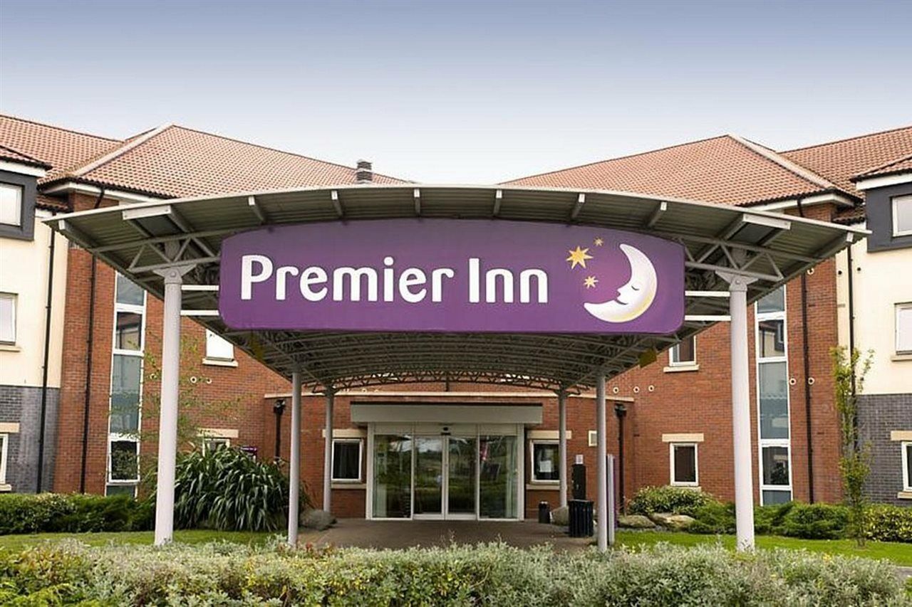 Premier Inn London Heathrow M4/J4 Hillingdon Exterior photo